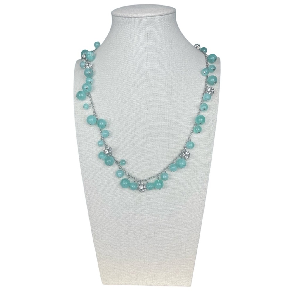 ✨ Beautiful LOFT Mint Green Long Statement Necklace